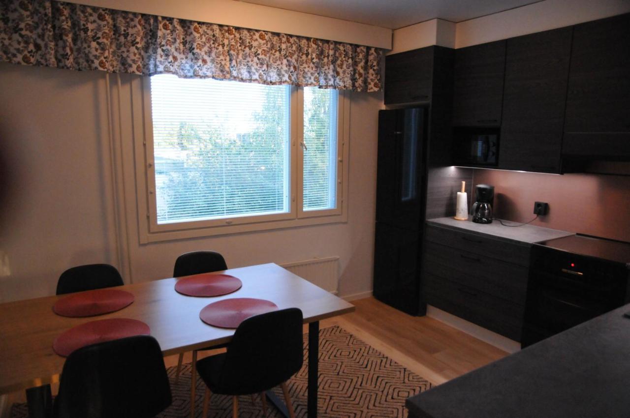Apartment For Six Near Railway Station Рованіемі Екстер'єр фото